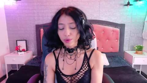 Snapshot of redhotter_ chatting on 11, 3, 2026 Lili Lopez online show from 11, 3, 2026