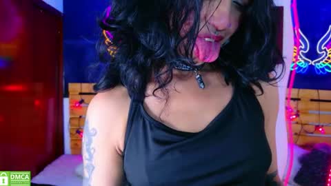 Snapshot of redhotter_ chatting on 16, 4, 2026 Lili Lopez online show from 16, 4, 2026