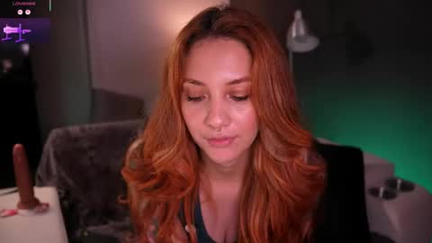 Red Jasmine online show from 25, 5, 2026