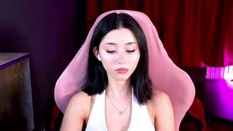 Snapshot of redmidnight_ chatting on 5, 5, 2026 Kiara online show from 5, 5, 2026