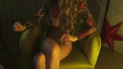 Red online show from 1, 2, 2026