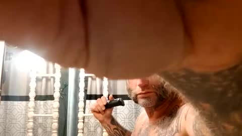 The devil online show from 12, 10, 2025