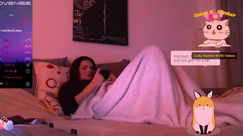 Red online show from 1, 3, 2025