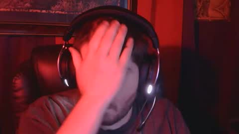 Snapshot of reecoiled chatting on 26, 11, 2025 reecoiled online show from 26, 11, 2025