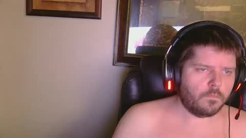 Snapshot of reecoiled chatting on 10, 2, 2026 reecoiled online show from 10, 2, 2026