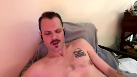 Reed Thomas online show from 3, 2, 2025