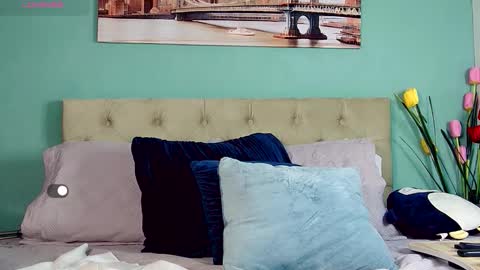 Yanella online show from 8, 3, 2026