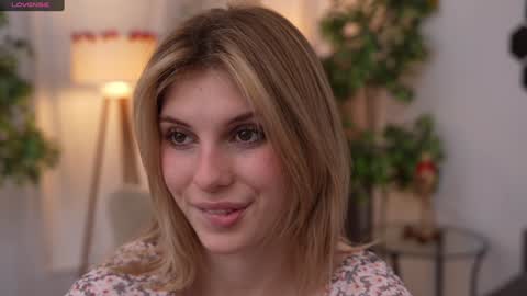 JessyinCherri yang online show from 18, 1, 2025