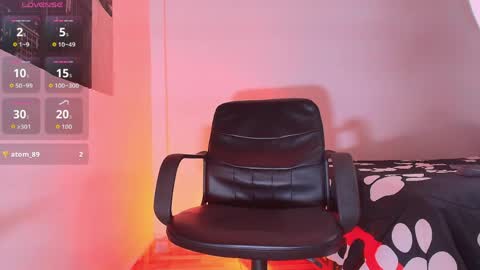 Snapshot of regan_01 chatting on 28, 5, 2026 Regan online show from 28, 5, 2026