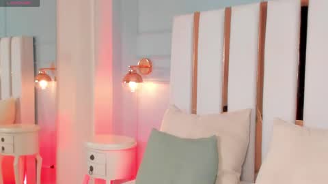 Regina  online show from 27, 4, 2026