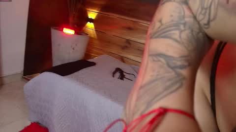   online show from 3, 10, 2025