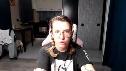 Regina online show from 18, 9, 2025