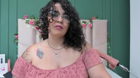 Snapshot of reginavegaa chatting on 21, 1, 2025 reginavegaa online show from 21, 1, 2025
