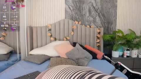 Snapshot of reginavegaa chatting on 4, 3, 2025 reginavegaa online show from 4, 3, 2025