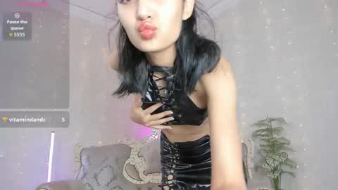 Snapshot of rei_ramiki chatting on 9, 9, 2025 Rei online show from 9, 9, 2025