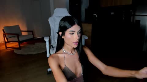 Snapshot of reichel_gray chatting on 13, 2, 2026 REICHEL online show from 13, 2, 2026