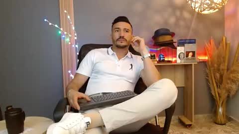   REIKO  online show from 10, 3, 2026