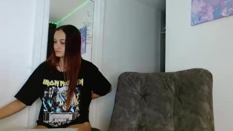 reina_reina online show from 11, 2, 2026