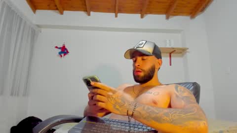 Rmy Steen online show from 19, 10, 2025