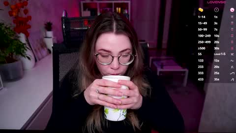 Snapshot of remywild chatting on 30, 4, 2026 RemyWild online show from 30, 4, 2026