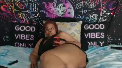 RenaeCumsAlot online show from 18, 4, 2026