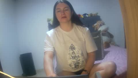 Snapshot of renata_hot1 chatting on 12, 9, 2025 renata_hot1 online show from 12, 9, 2025
