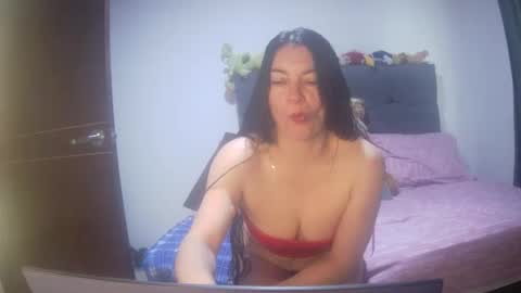 Snapshot of renata_hot1 chatting on 6, 10, 2025 renata_hot1 online show from 6, 10, 2025