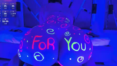 Renata online show from 5, 11, 2025