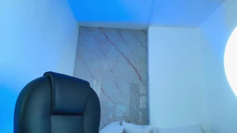 Snapshot of renata_reyes11 chatting on 6, 3, 2025 Renata online show from 6, 3, 2025