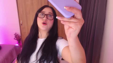 Snapshot of renata_ruiz chatting on 30, 5, 2026 online show from 30, 5, 2026