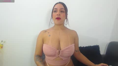 Snapshot of renatabrownn28 chatting on 3, 5, 2026 renatabrownn28 online show from 3, 5, 2026