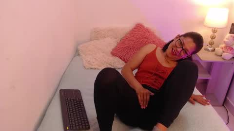 renataj online show from 22, 10, 2025