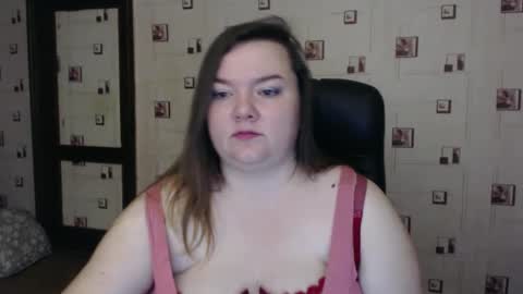 Snapshot of renataoia chatting on 16, 12, 2024 renataoia online show from 16, 12, 2024