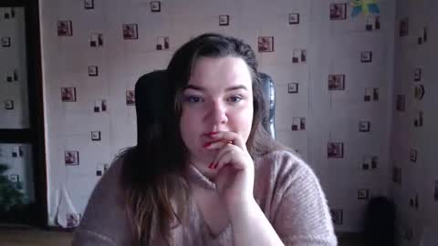 Snapshot of renataoia chatting on 12, 2, 2025 renataoia online show from 12, 2, 2025