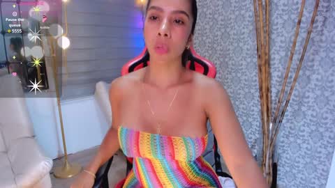 Snapshot of renatareyes chatting on 2, 12, 2024 Renata Reyes online show from 2, 12, 2024