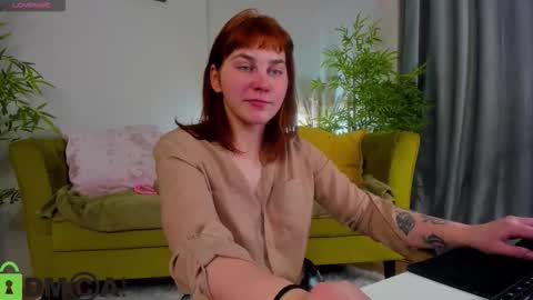 rene_shine online show from 14, 11, 2025