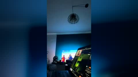 reneeeee3 online show from 19, 7, 2026