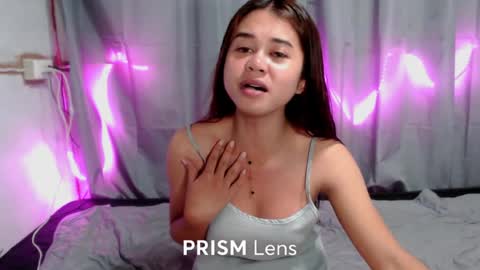 Snapshot of rennygurl chatting on 5, 7, 2026 rennygurl online show from 5, 7, 2026