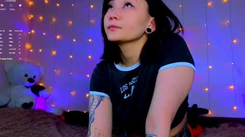 Snapshot of renochka chatting on 3, 3, 2025 renochka online show from 3, 3, 2025