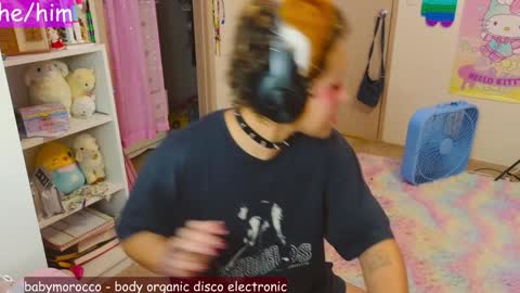 Snapshot of renpuppy chatting on 10, 12, 2024 REN online show from 10, 12, 2024