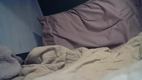 Snapshot of renrotten chatting on 24, 2, 2025 Ren Rotten online show from 24, 2, 2025