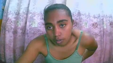 Snapshot of rephaleta chatting on 9, 9, 2025 Rephaleta online show from 9, 9, 2025