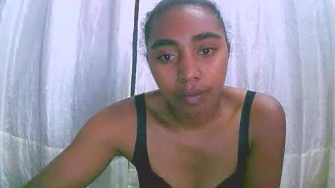 Snapshot of rephaleta chatting on 4, 11, 2025 Rephaleta online show from 4, 11, 2025