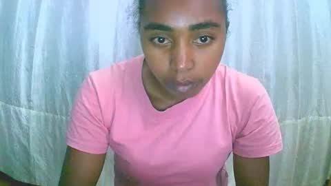 Snapshot of rephaleta chatting on 6, 11, 2025 Rephaleta online show from 6, 11, 2025