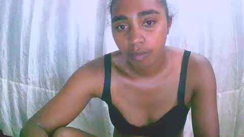 Snapshot of rephaleta chatting on 26, 11, 2025 Rephaleta online show from 26, 11, 2025