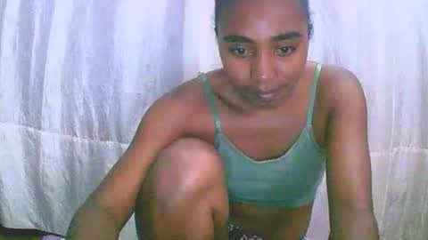 Snapshot of rephaleta chatting on 4, 12, 2025 Rephaleta online show from 4, 12, 2025