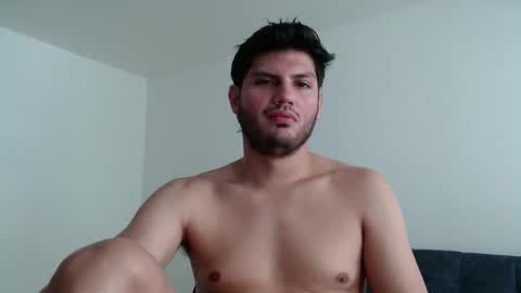 Snapshot of residentevilxxx chatting on 22, 3, 2026 residentevilxxx online show from 22, 3, 2026