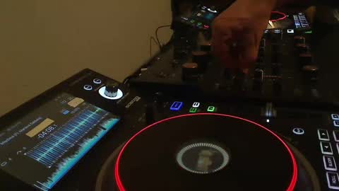 Snapshot of reticuli chatting on 11, 10, 2025 GearPorn online show from 11, 10, 2025