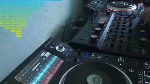 Snapshot of reticuli chatting on 19, 6, 2026 GearPorn online show from 19, 6, 2026