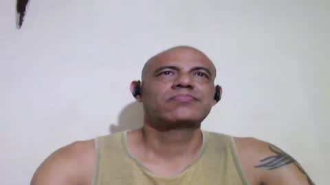 Snapshot of retlam37 chatting on 15, 5, 2026 Walter online show from 15, 5, 2026